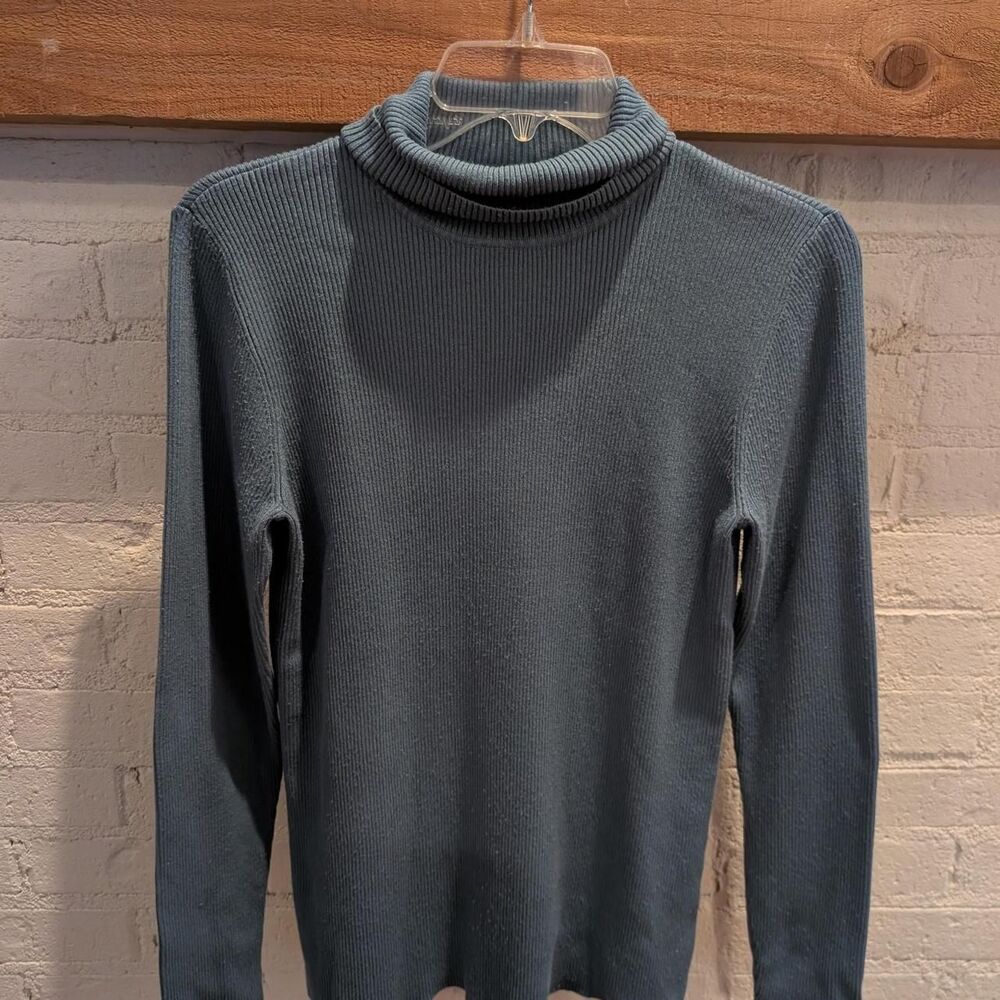 Women's Blue and Grey Turtle Neck Shirt